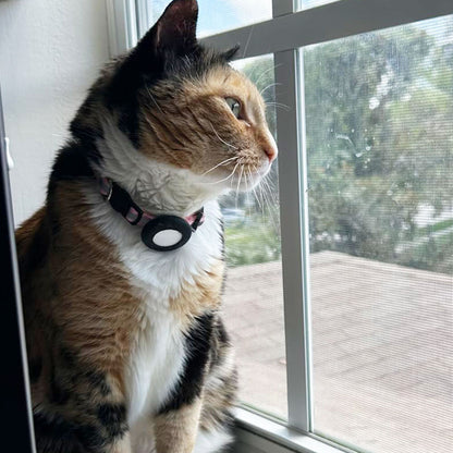 Apple AirTag Cat Collar Holder, Includes Bell
